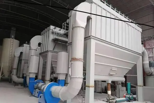 Ultrafine grinding mill processes iron oxide red